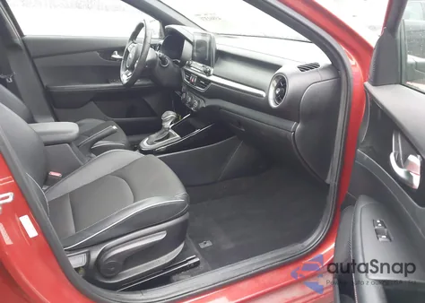 2020 Kia Forte Gt-Line z USA, uszkodzony, nr VIN 3KPF34AD2LE168647